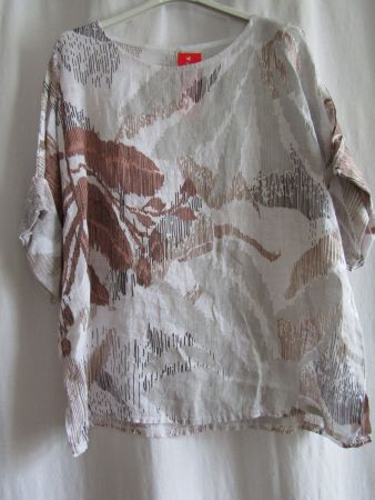 Gr. 46/52, Leinentunika Weiss/Fantasiemuster, Kimonoschnitt