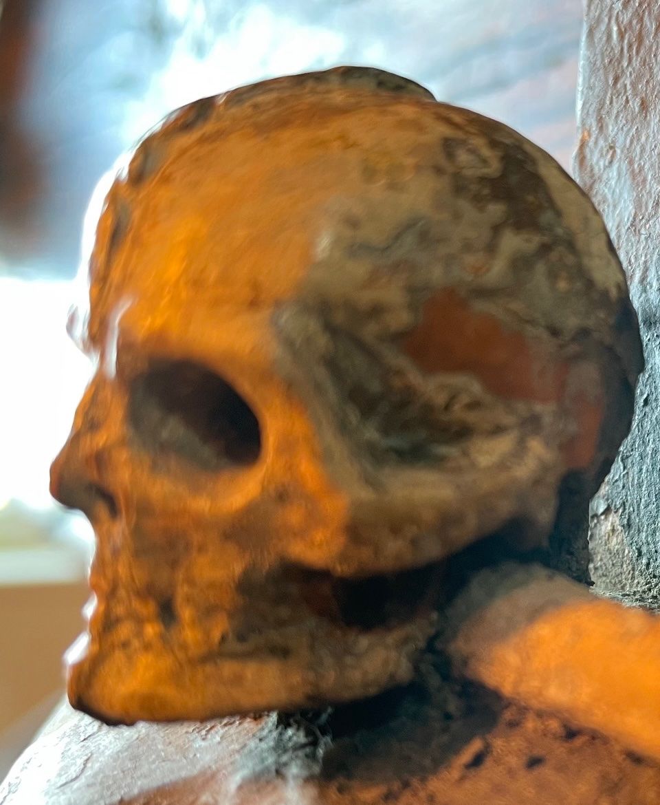 Statuette: Kruzifix Memento Mori Kopf !!! – Usato da Rorschacherberg venduto da farmer61 4