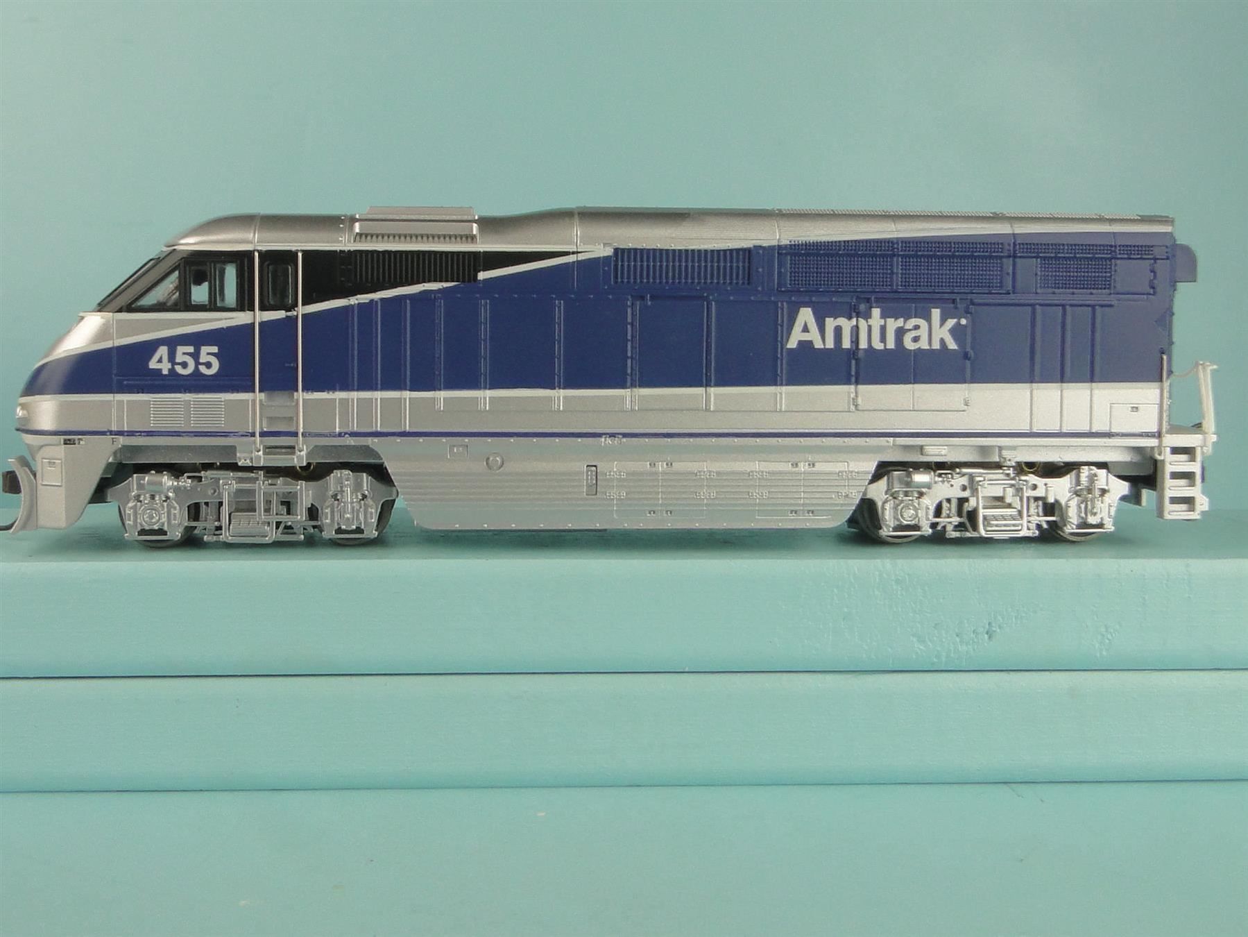 Athearn Modellini di ferrovie: Athearn 2602 F59PHI Amtrak – Usato da Bülach venduto da cann11 2
