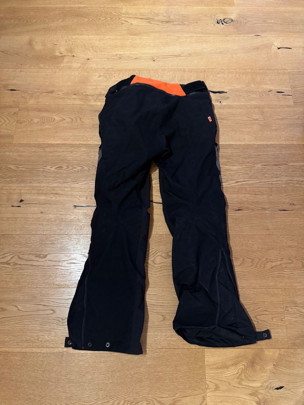 KTM Lotti di vestiti: KTM Motorrad Kombi – Usato da Schwanden-Brienz venduto da Moto_Simiii 4