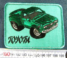 TOYOTA PICK-UP 4x4 OFF ROAD AUTO PATCH GESTICKT AUFNAÄHER