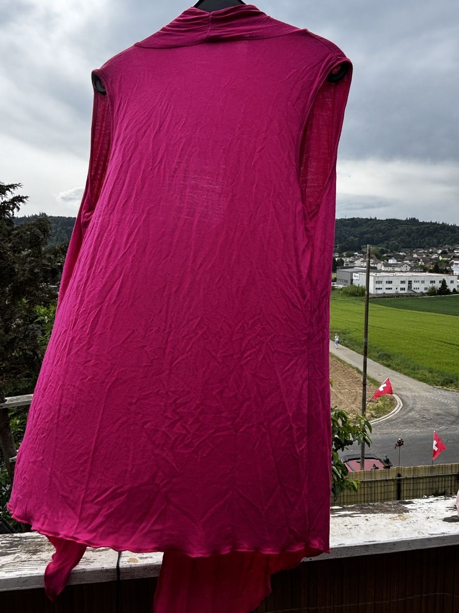 Gilet & Giacche senza maniche: Rosa Gilet – Usato da Walterswil SO venduto da Sunshineyupi 1