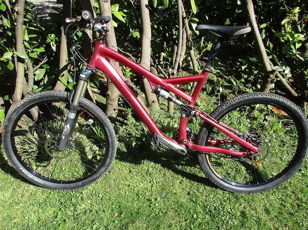 Velos: Spezialized Stumpjumper Fully MTB 26" 12,3kg – Gebraucht aus Ottikon von Locomotive01 3