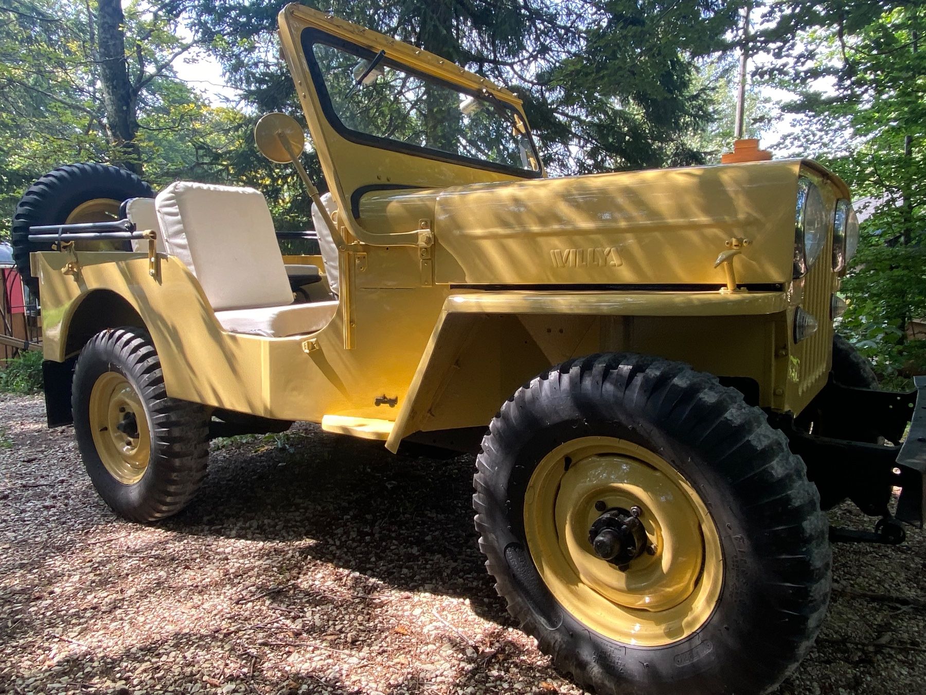 Jeep Automobili: Jeep Willys – Usato da Wünnewil venduto da lihma 1