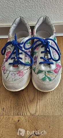 Scarpe da donna: Sneaker leder/Pailetten, Gr. 37 – Usato da Biberist venduto da Nicelotti 1