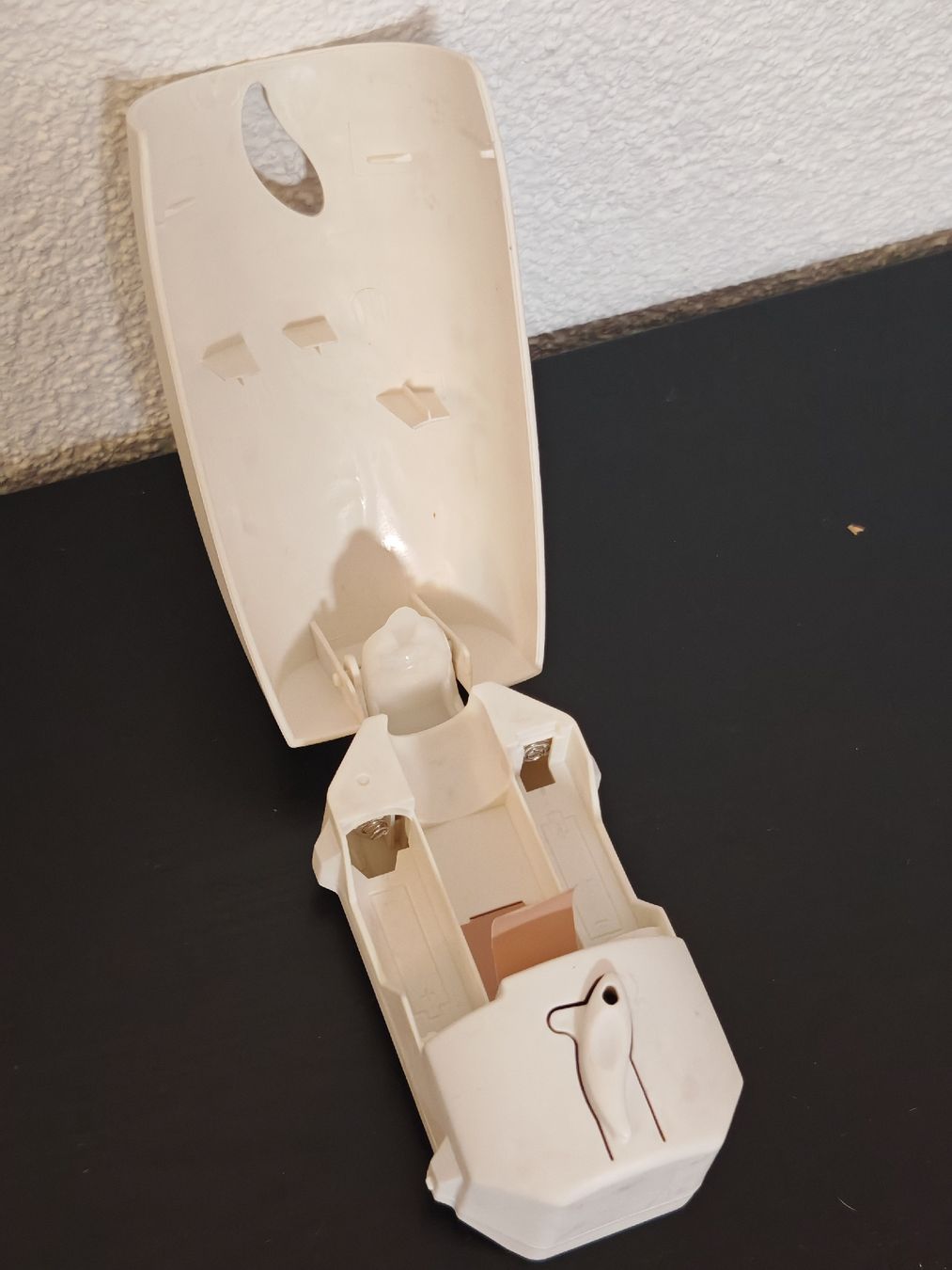 Raumspray: Automatischer Duftspender Air Wick, beige, gebraucht. – Gebraucht aus Ehrendingen von Drystara 2