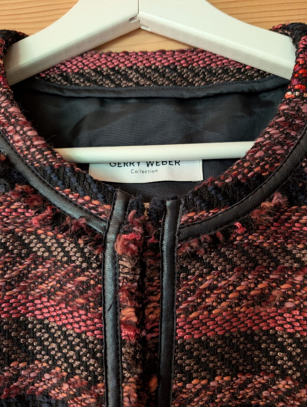 Gerry Weber Jacken: Gerry Weber Jacke Bouclé bunt – Gebraucht aus Bernhardzell von car_p8g9 7