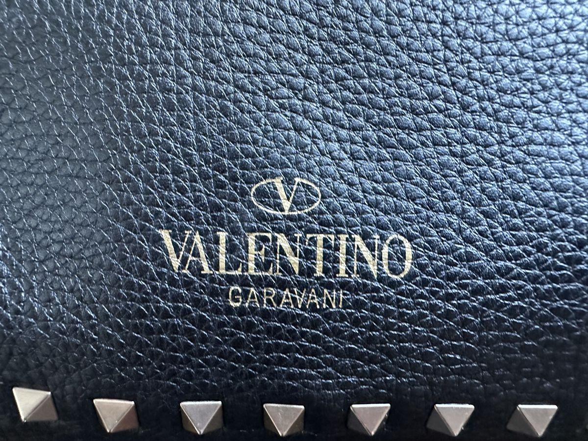 Valentino Borse da donna: Valentino Garavani Rockstud Tote - reversible – Usato da Langnau am Albis venduto da bar_ml6k 2