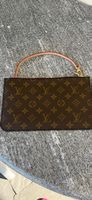 Louis Vuitton Pochette