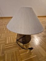 Vintage Tischlampe mit Schirm