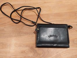 Schwarze Louvier Umhängetasche, Portemonnaie, Leder