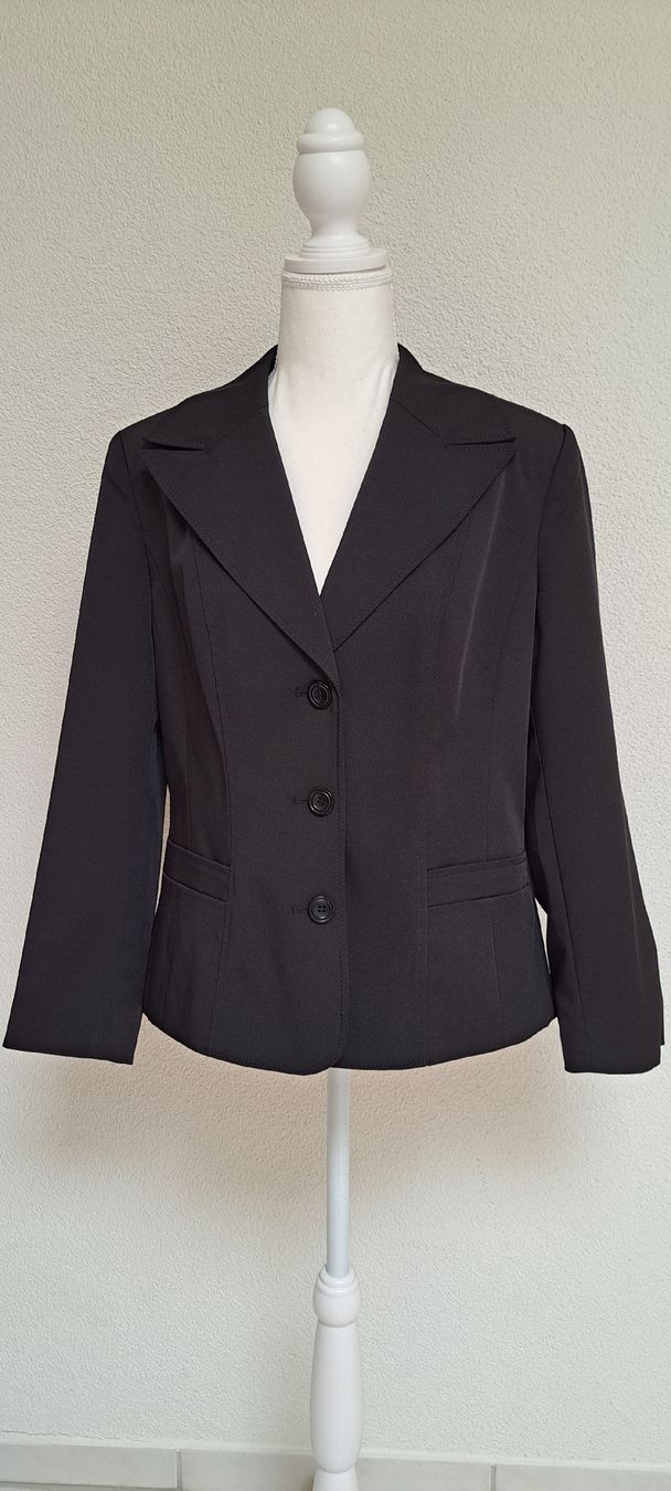 Completi & Tailleur: Blazer und Hose schwarz, Gr. 40, NEU – Nuovo (secondo la descrizione) da Emmen venduto da Huwimark 1
