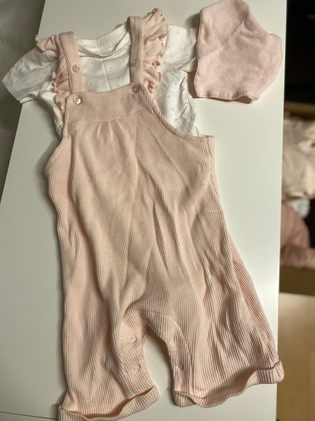 Manor Lotti & Set di vestiti: Baby Overall Gr 68 – Usato da Gossau SG venduto da sha_jhp7