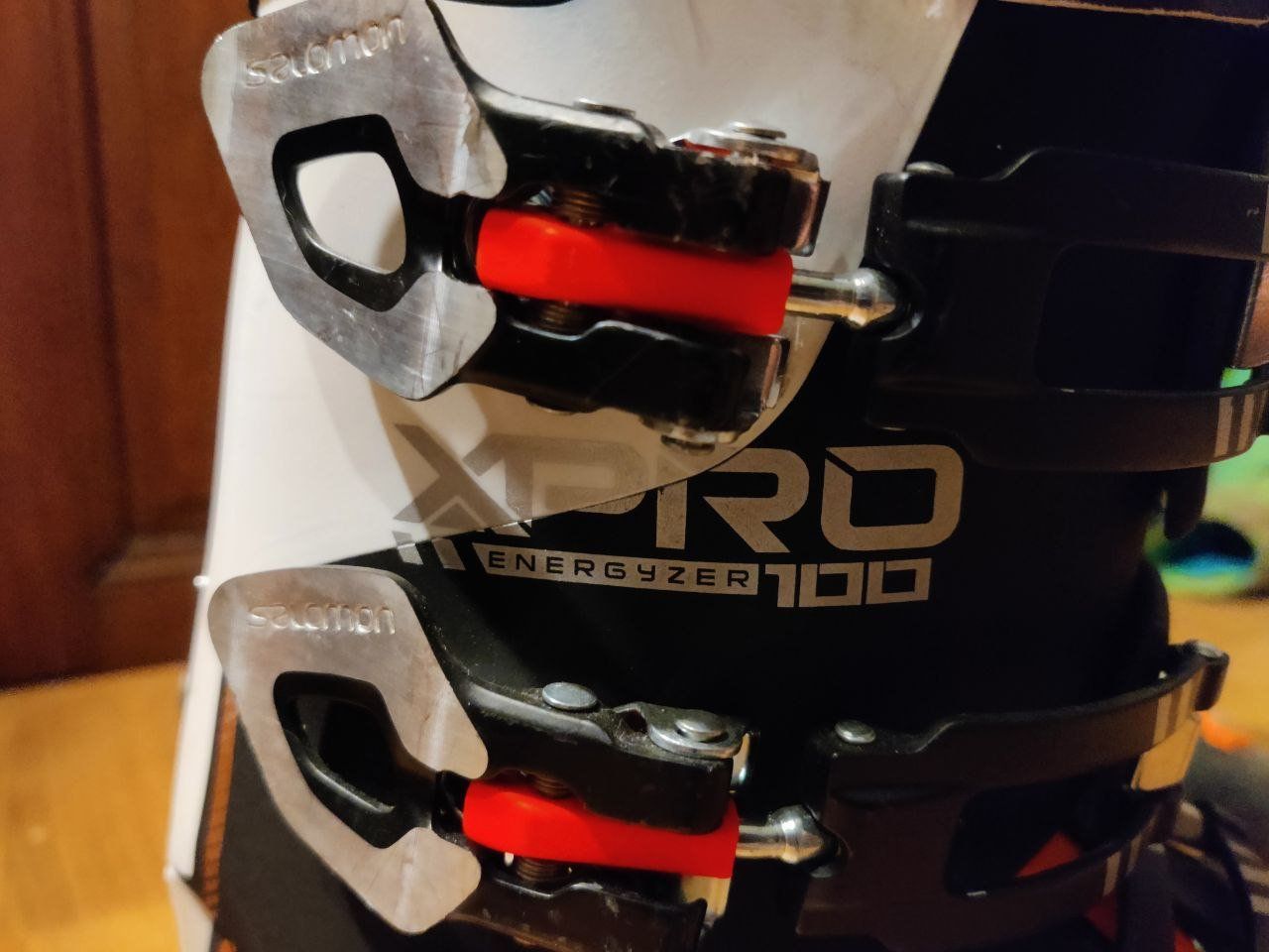 Salomon Scarpe da uomo: Chaussure de ski salomon X PRO 100 – Usato da Renens VD venduto da Olator 1