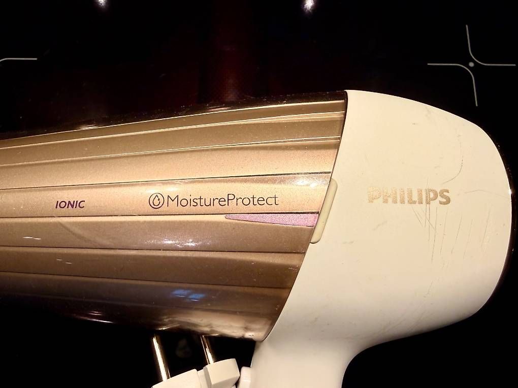 Asciugacapelli: Philips Moisture Protect Ionic Haarföhn – Usato da Fällanden venduto da Pilli91 1