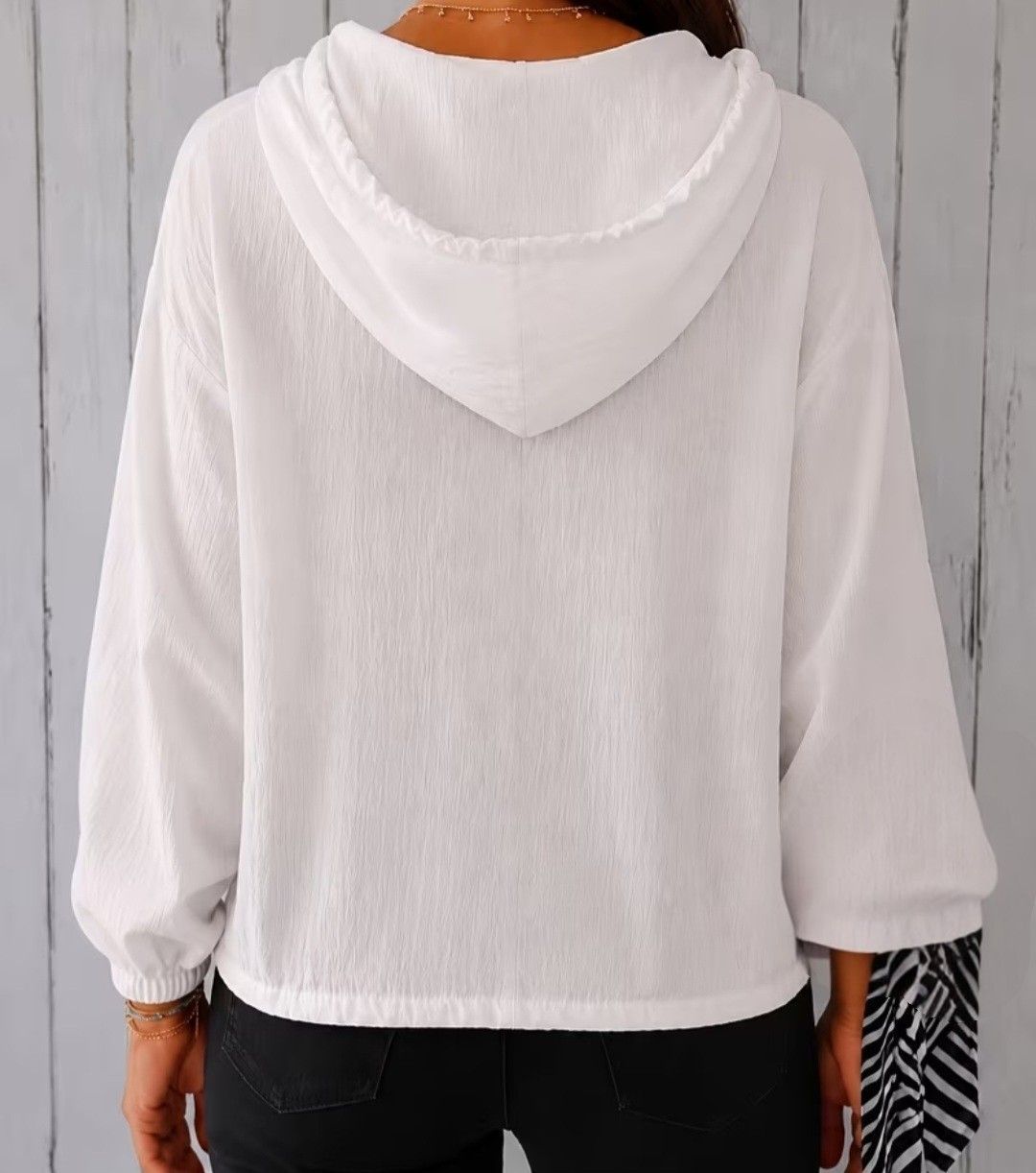 Giacche: Damen Jacke mit Kapuze – Nuovo e nell'imballaggio originale da Neuenegg venduto da Webopet 2