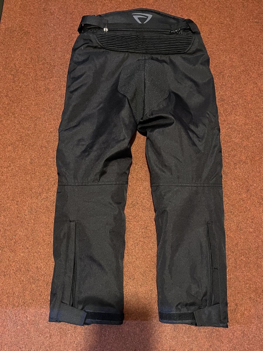 Pantaloni: Kinder Motorradhose – Usato da Innerberg venduto da karassli 1