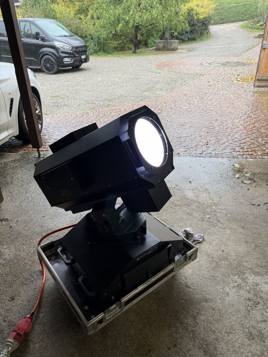 Lampade: Skyrose Himmelsscheinwerfer – Usato da Oberhof venduto da Botani 1