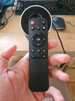 HY300 Pro Beamer mit Fernbedienung