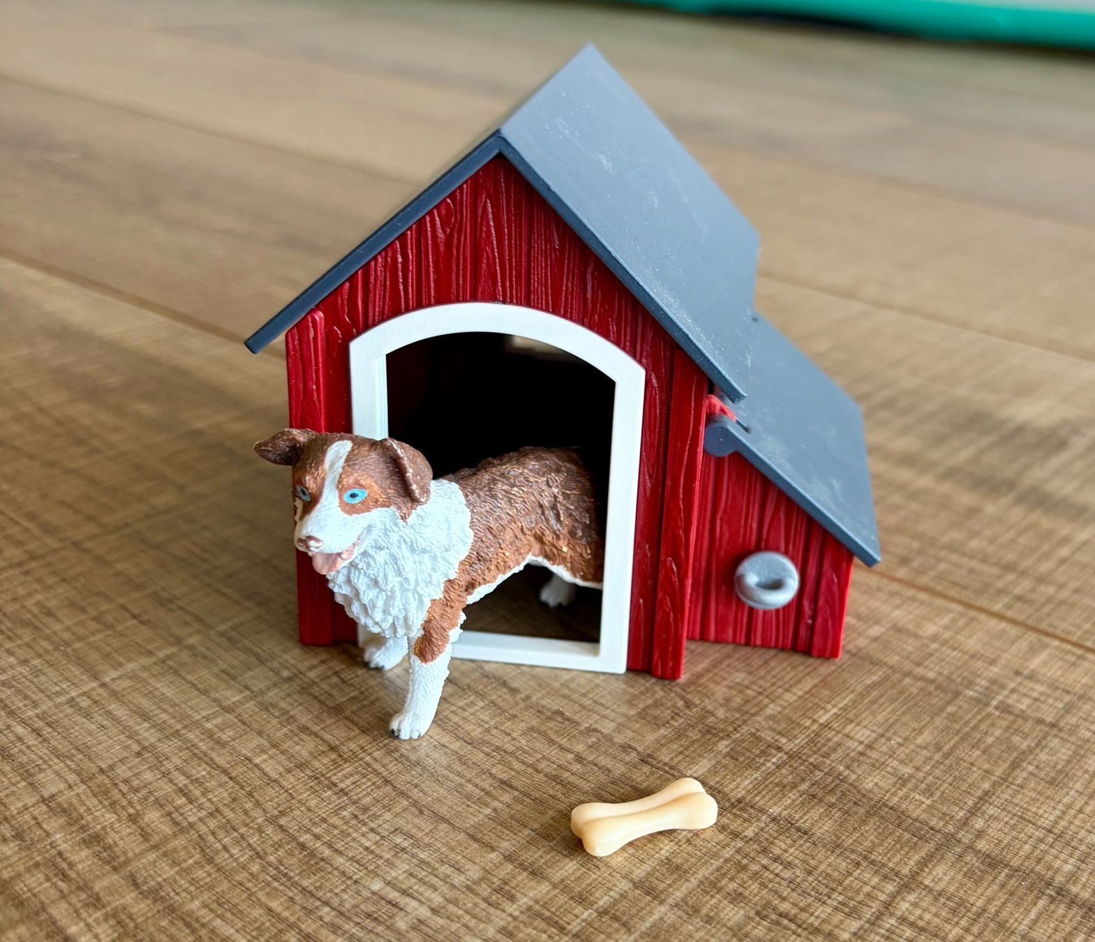 Schleich Giocattoli: Schleich Hund mit Hütte – Usato da Scharnachtal venduto da Annanass