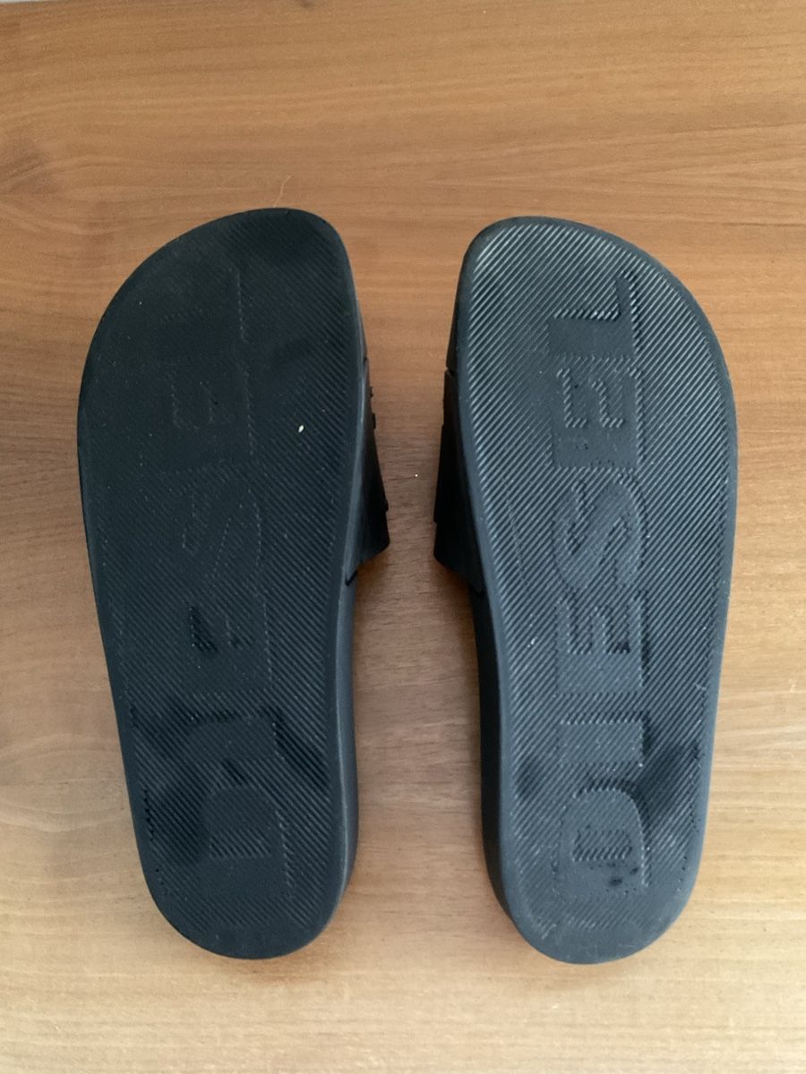 Diesel Scarpe da uomo: Diesel Badeschlappen – Usato da Röschenz venduto da Queen020 3