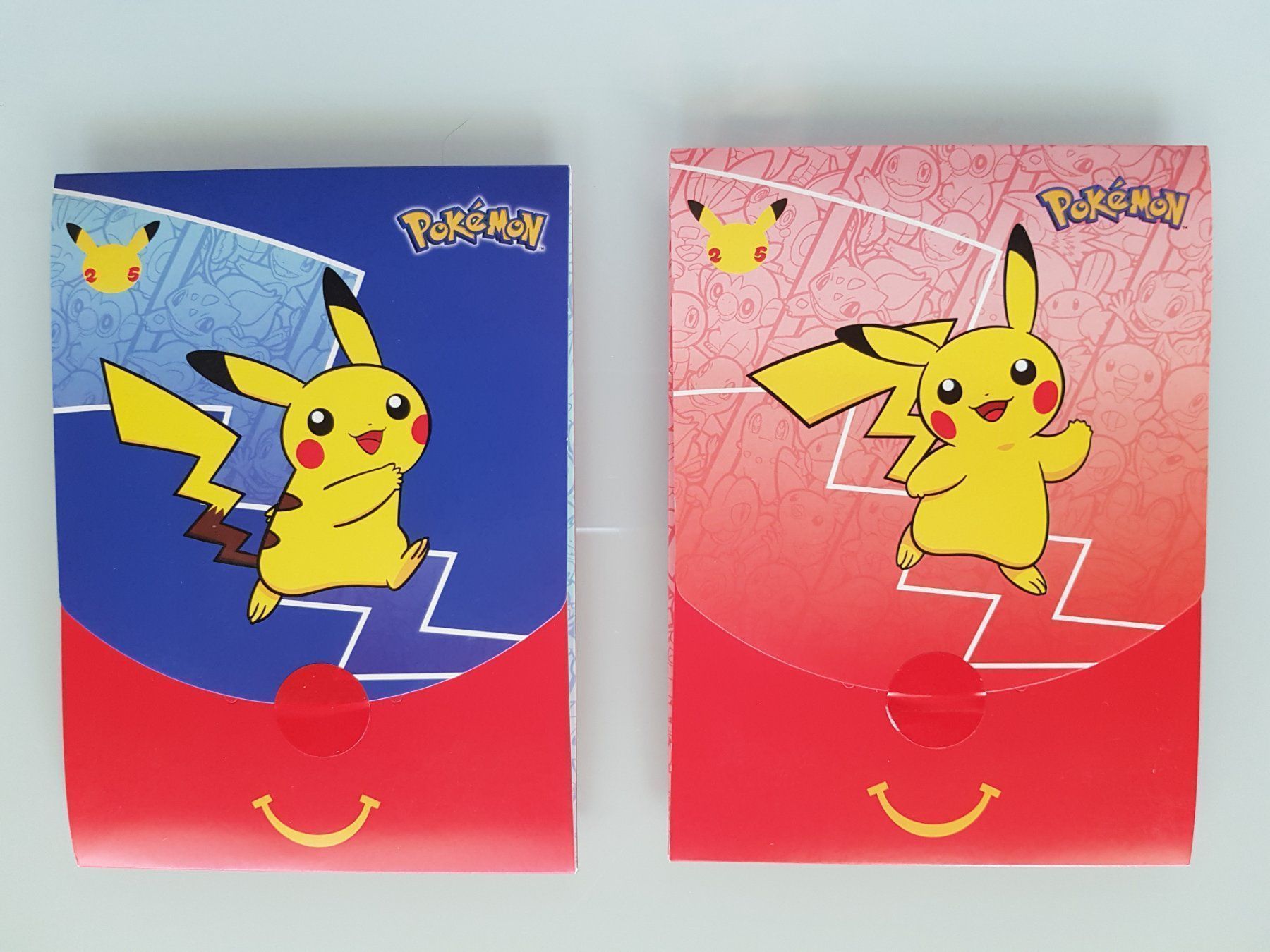 Cartoline: Pokemon Karten 25'Celebrations Booster – Usato da Moosseedorf venduto da Auktionsende 2