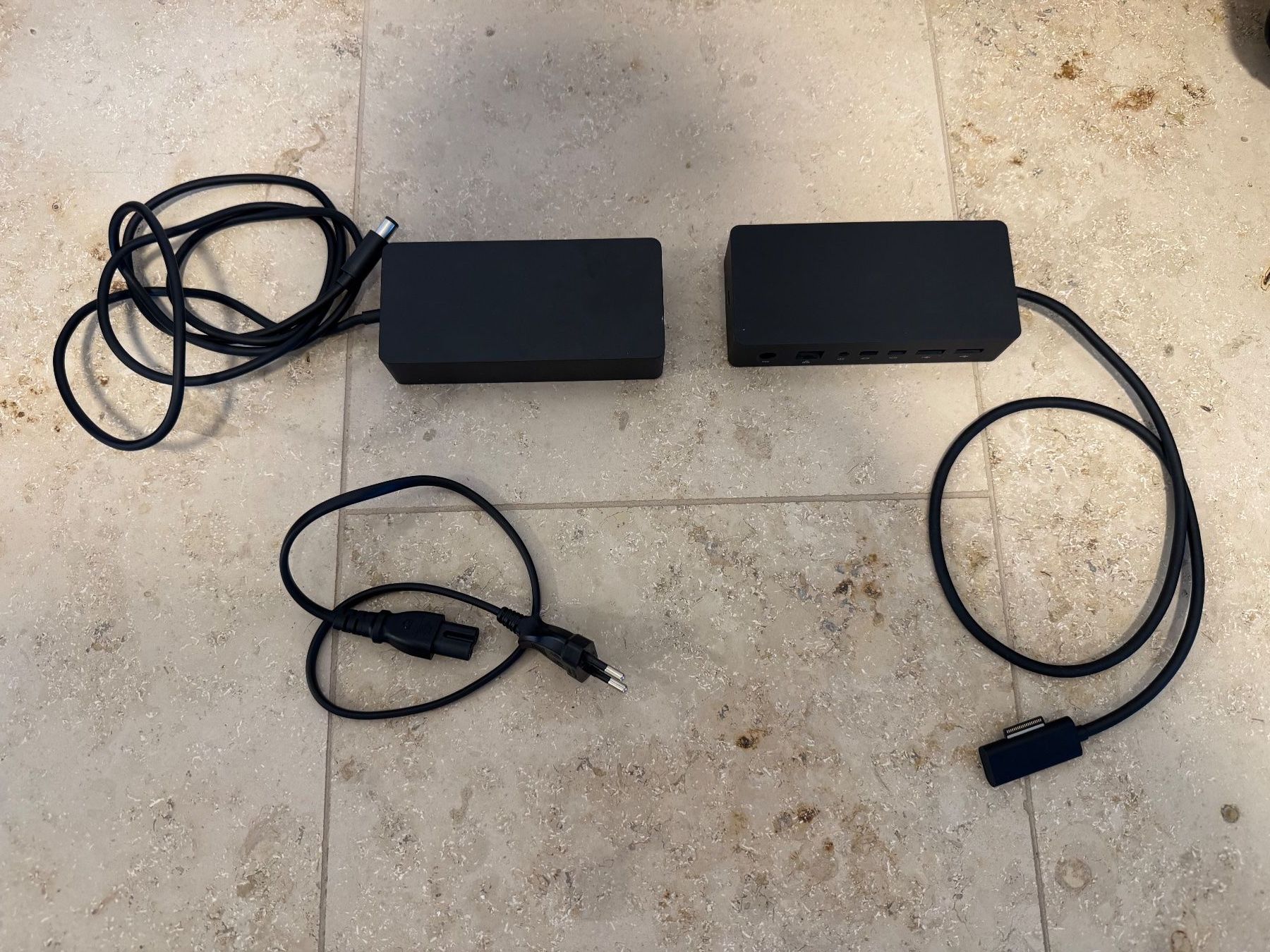 Microsoft Docking station: Microsoft Docking-Station – Usato da Deitingen venduto da dom_87tv
