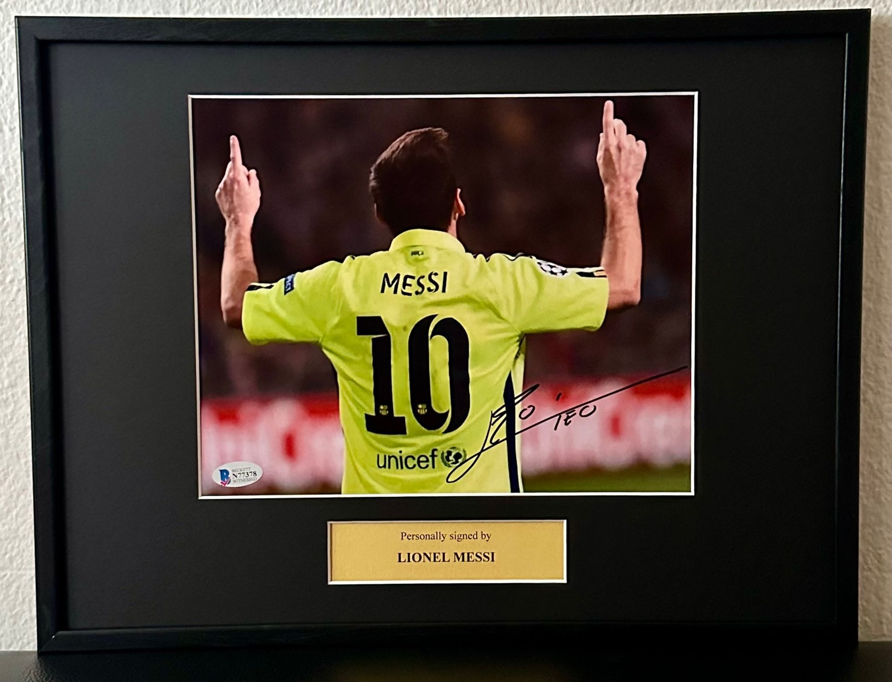 Autografi: Messi-Autogramm mit Zertifikat – Nuovo e nell'imballaggio originale da Bachenbülach venduto da inn_5kmg