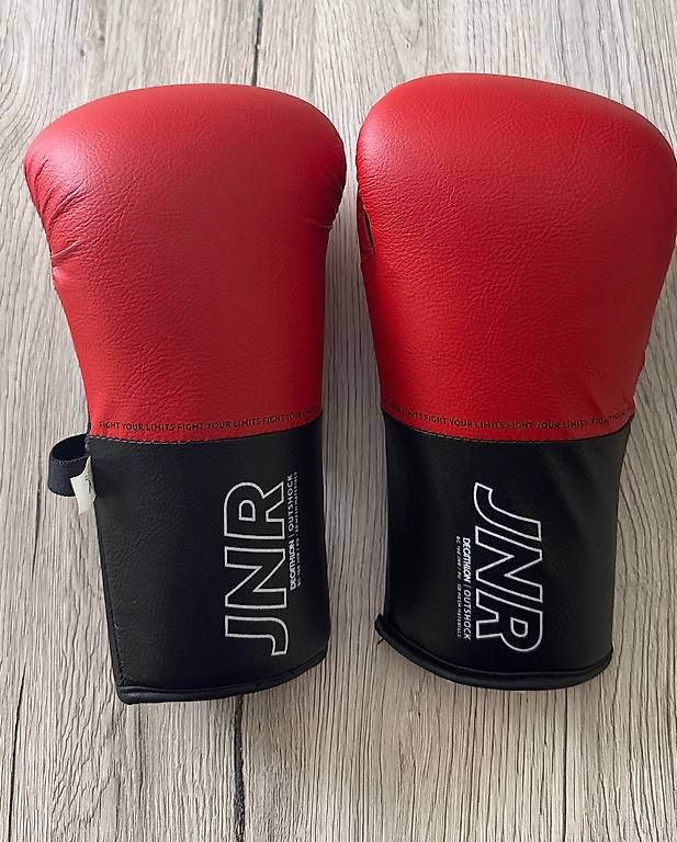 Guanti: Boxhandschuhe Kinder – Usato da Winterthur venduto da Benz320ce 1