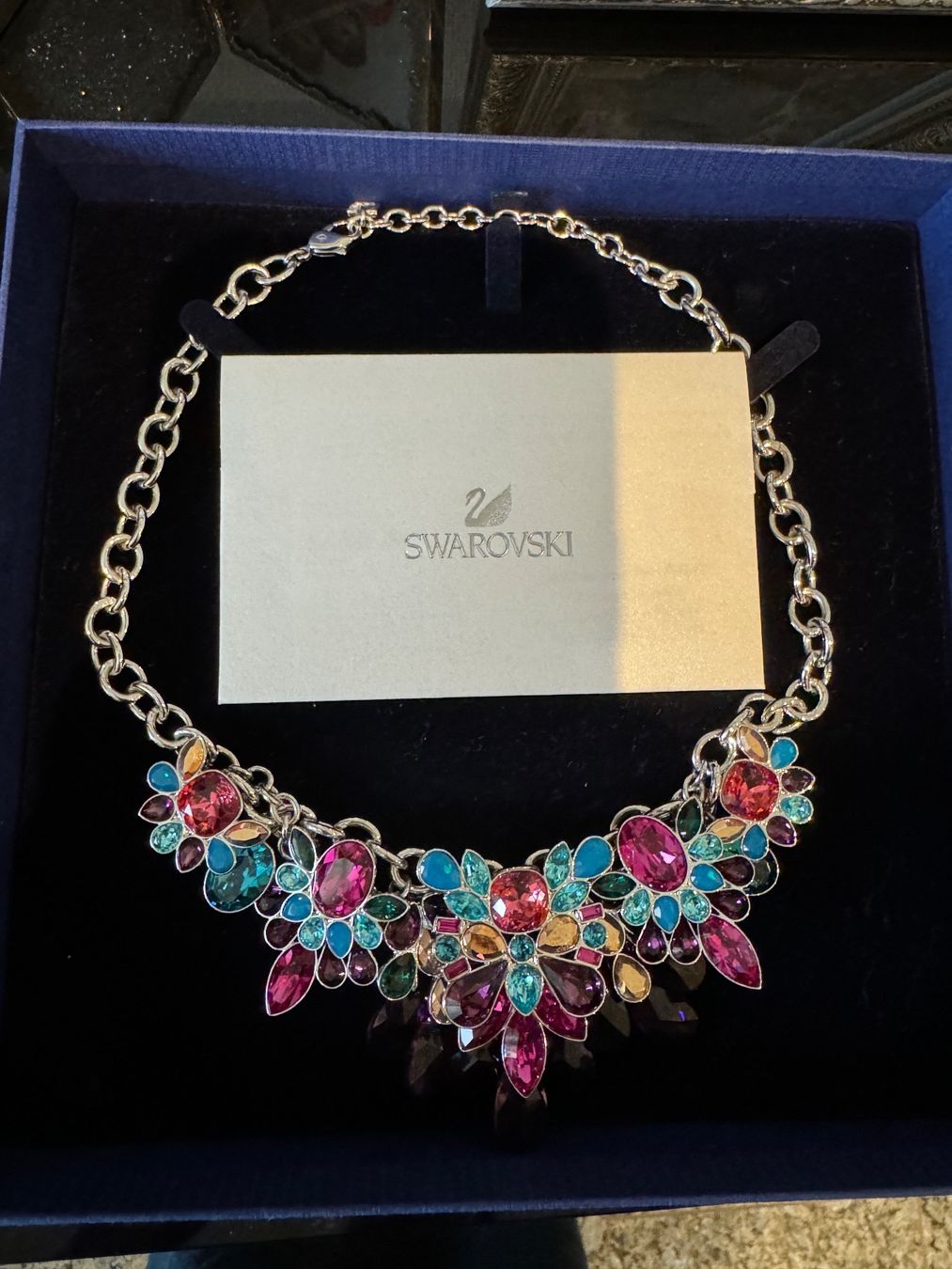 Swarovski Catenine: Wunderschöne Swarovski Halskette, Statementkette, bunt – Usato da Hurden venduto da rac_wyf8 2