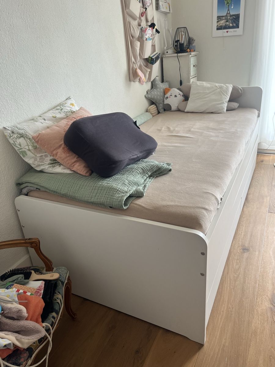 Letti: Bett 90x200 ausziehbar/ IKEA  – Usato da Zürich venduto da roadqueen 1