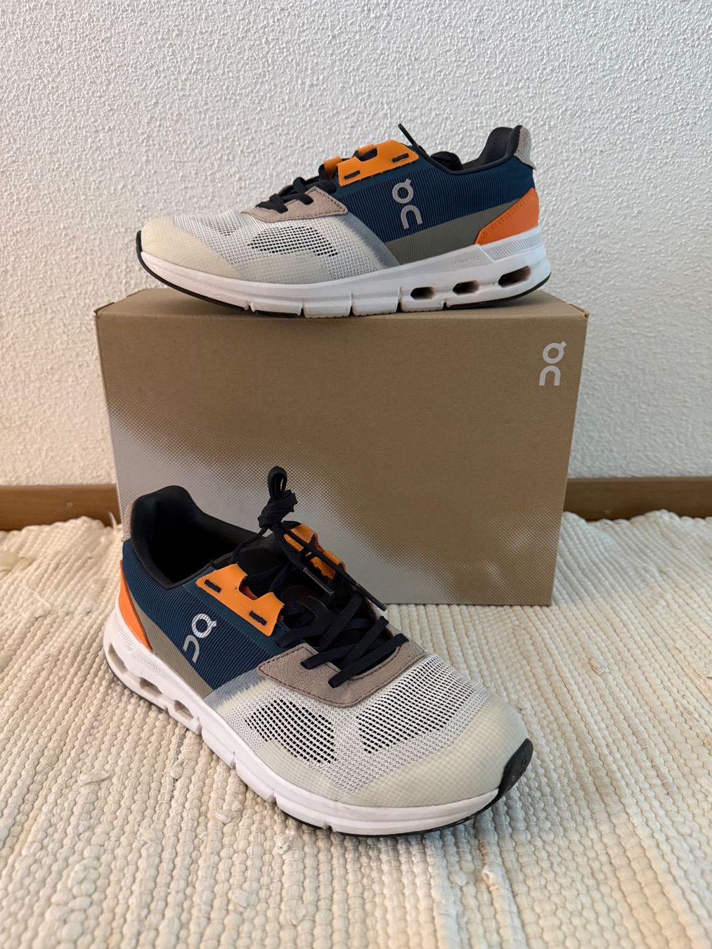 On Scarpe da donna: ON Cloudrift sneakers size 39 – Usato da Olten venduto da sil_rt9r 1