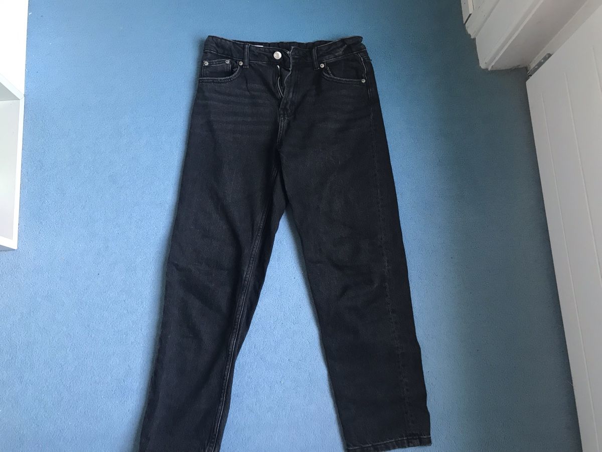 Zara Pantaloni: Marke Zara Jeans, 164cm gebraucht – Usato da Steffisburg venduto da fonti17