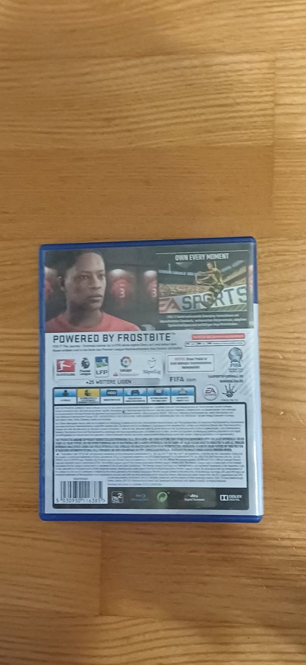 Giochi: Fifa 17/19 / ps4 / wie Neu – Nuovo (secondo la descrizione) da Ostermundigen venduto da libia 1