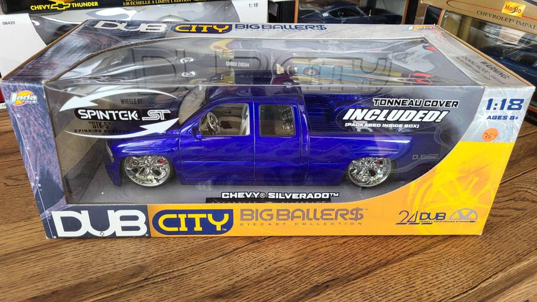 Modellautos: Chevrolet Silverado 1:18 DUB City – Gebraucht aus Rothrist von Juana5 9