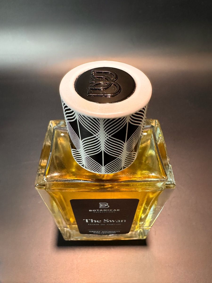 Parfums & Eau de Toilette: Botanicae | The Swan – Neuf (Voir description) à Cham par van_x2kn 1
