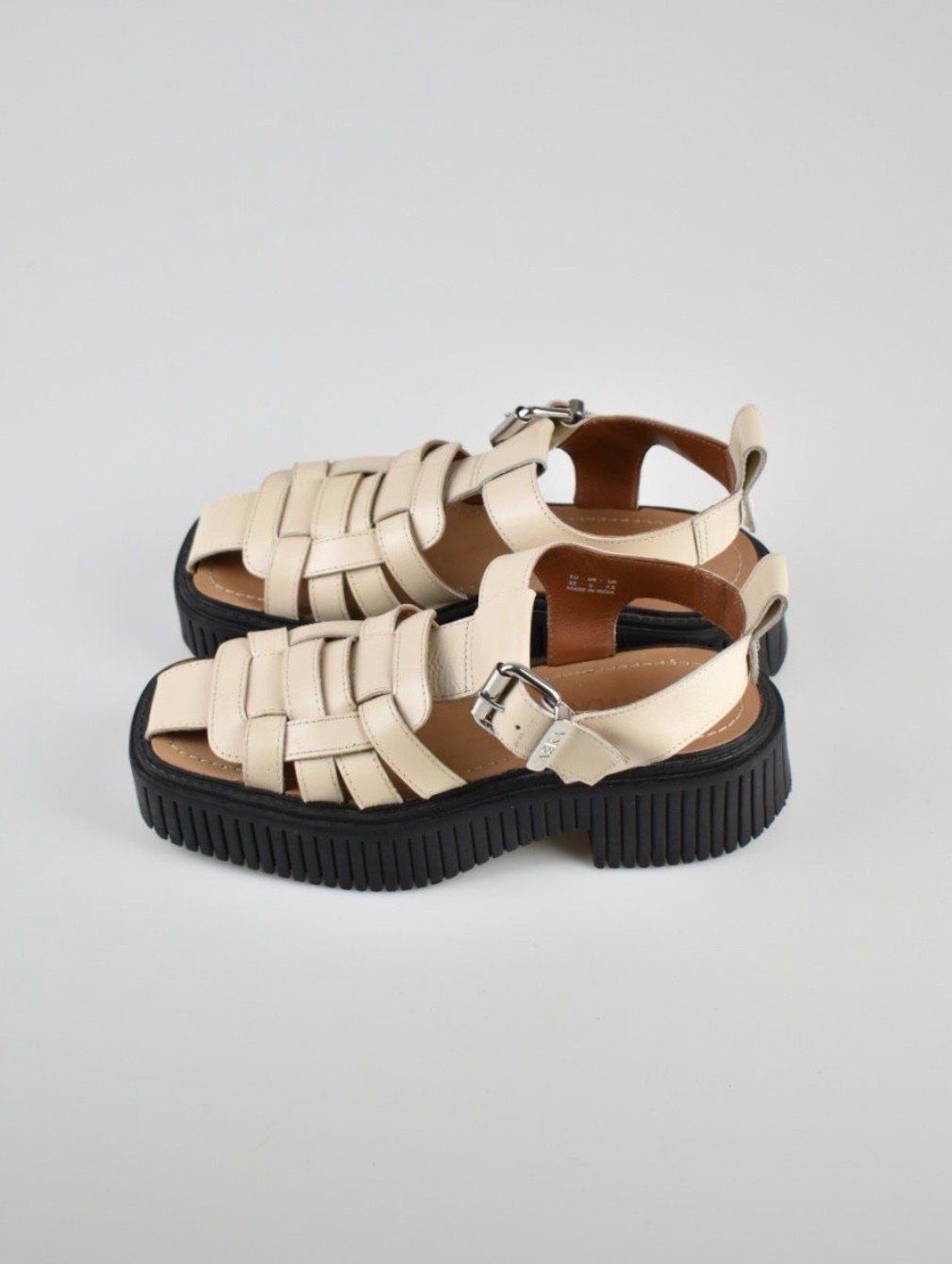Scarpe da donna: Sandales Asra comme neuves – Usato da Hauterive NE venduto da LouRu 1