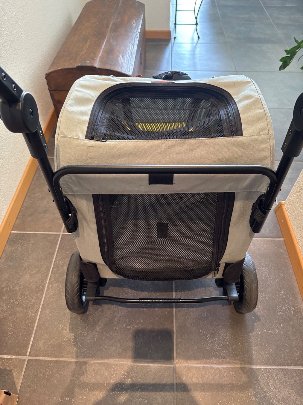 Carrozzine: Buggy / poussette pour chien – Usato da Bramois venduto da rig_8pq7 3