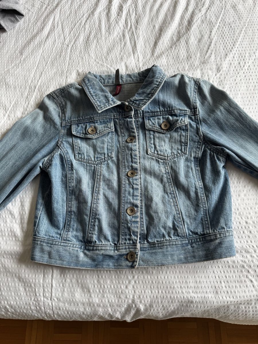 Jacken: Denim Jacket Max Blue Light Wash Size S Preowned – Gebraucht aus Baar von sal_g57c 4