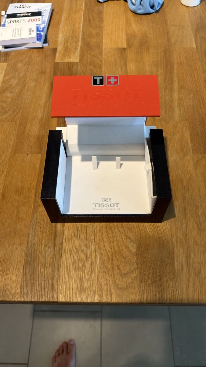 Tissot Montres: TISSOT  – D'occasion à Aigle par RN2019 1