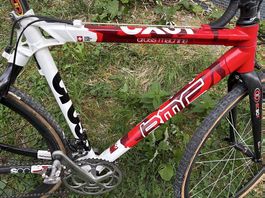 BMC Crosser