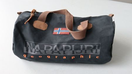 NAPAPIJRI Bag - HALE DUFFLE 50 x 30 x 22 cm