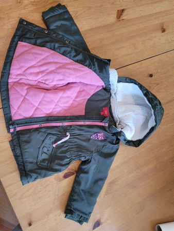 Kinderparka grün Grösse 86 guter Zustand