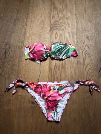 Bikini Tropenmuster Gr. S Neuwertig