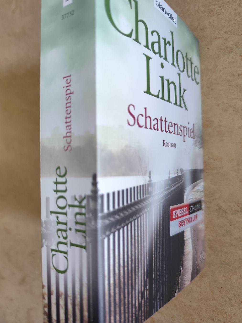 Livres: Charlotte Link Schattenspiel  – D'occasion à Basel par Alacant 2