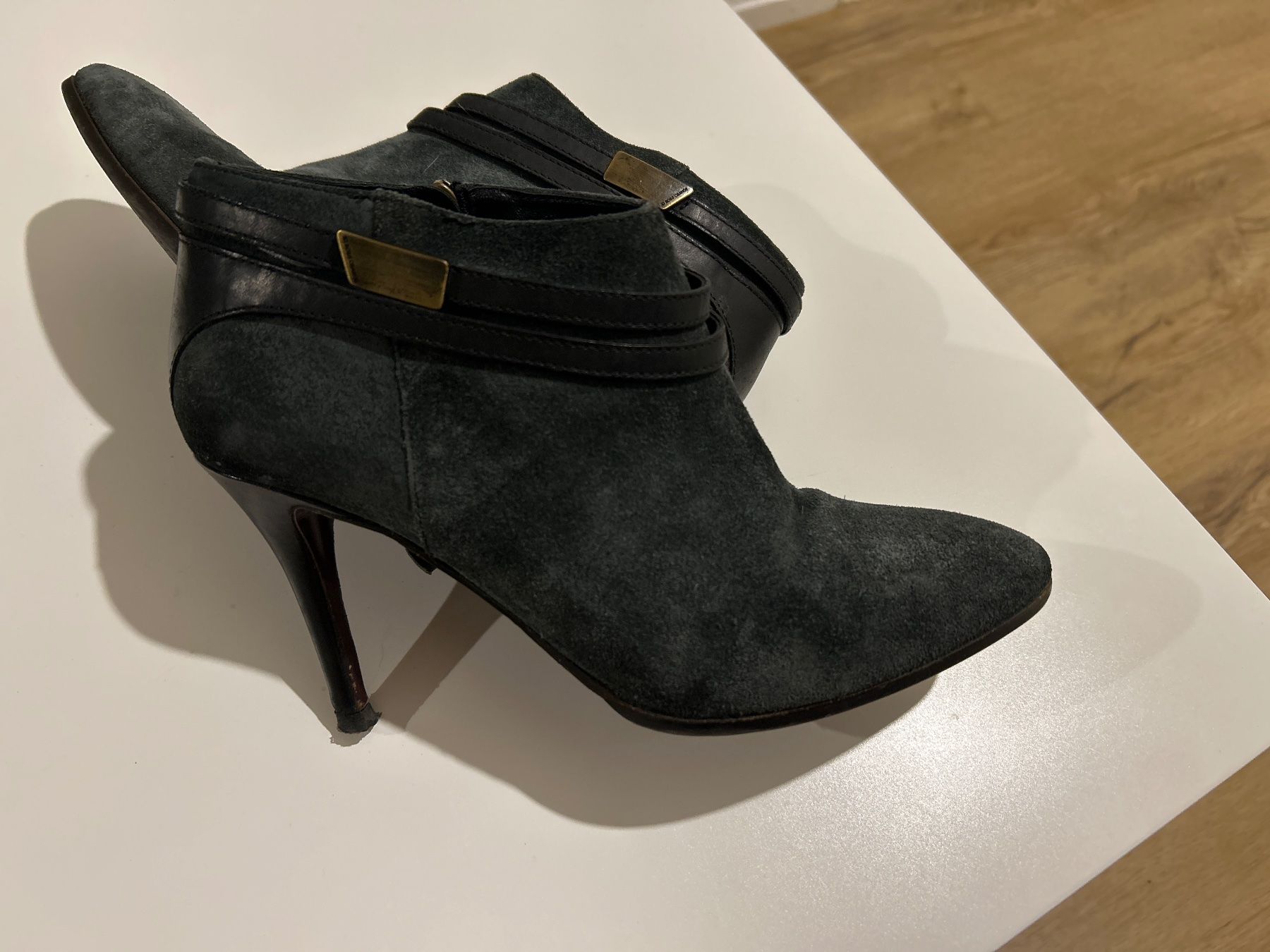 Hugo Boss Scarpe da donna: Boss Orange Stiefeletten schwarz  Gr. 39 – Usato da Brunnen venduto da Nala2929 2