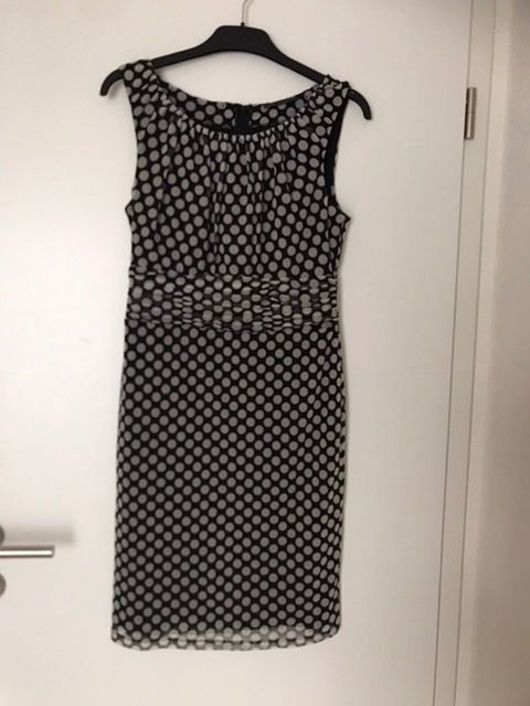 Esprit Vestiti: Robe, Esprit, S. – Usato da Boudry venduto da JulieG13