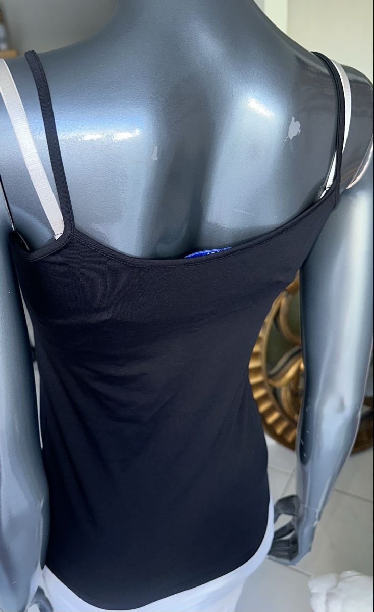 Zara Top: ZARA TOP GR. M – Usato da Unteraegeri venduto da MH203 6