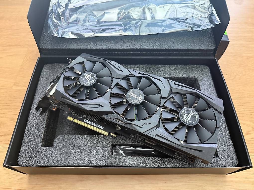 Asus Grafikkarten: GTX 1070 Ti 8GB mit Original verpackung – Gebraucht aus Aesch BL von MrMuffin