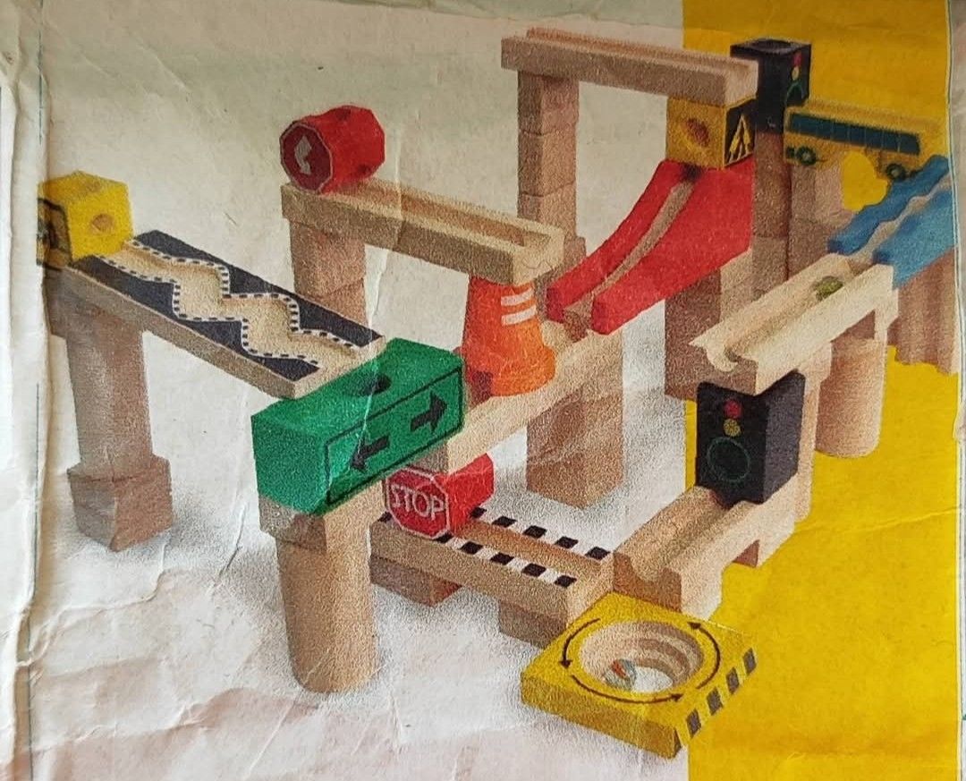 Giocattoli: Holz Kugelbahn – Usato da Ottenbach venduto da Pacaz